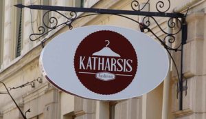 Casetele luminoase pentru Katharsis